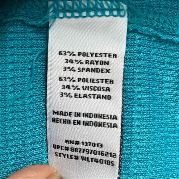 WILDFOX Blue Haley V-Neck Brushed Fleece Pullover Sweatshirt Size Medium… - Picture 5 of 5